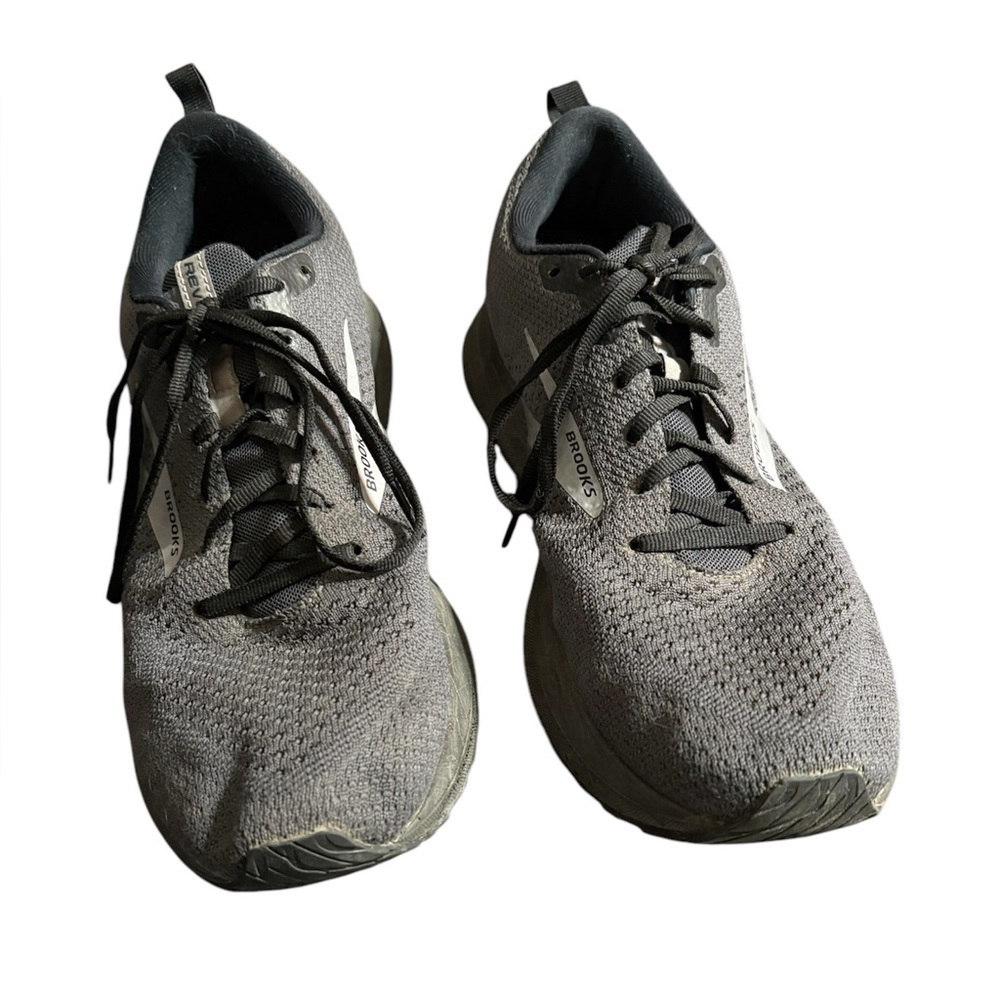 Brooks Men's Revel 4 Running Shoes Size 11 - Picture 3 of 16
